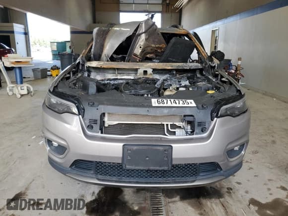 ✅ 2019 Jeep Cherokee Limited • VIN: 1C4PJMDX3KD122647 • Lot: 68714735. Listed on Copart with Not provided. Free auction sales archive from the USA and detailed vehicle history report at DreamBid. Image 5.