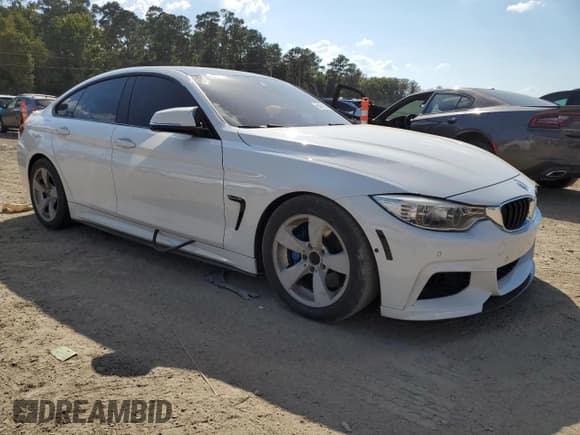 ✅ 2015 BMW 4 Series 435i • VIN: WBA4B1C54FG241274 • Лот: 84611045. Опубликован ранее на Copart с пробегом 101 273 миль. Бесплатный доступ к архиву аукционных продаж из США и подробный отчёт об истории автомобиля на DreamBid. Изображение 4.