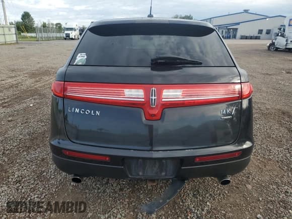 ✅ 2013 Lincoln MKT EcoBoost • VIN: 2LMHJ5AT9DBL58188 • Лот: 68966435. Опубликован ранее на Copart с пробегом 125 957 миль. Бесплатный доступ к архиву аукционных продаж из США и подробный отчёт об истории автомобиля на DreamBid. Изображение 6.