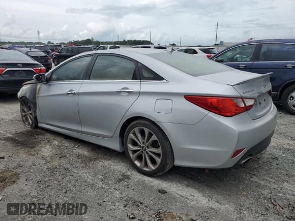 ✅ 2014 Hyundai Sonata SE • VIN: 5NPEC4AC0EH890362 • Lot: 72964854. Listed on Copart with Not provided. Free auction sales archive from the USA and detailed vehicle history report at DreamBid. Image 2.