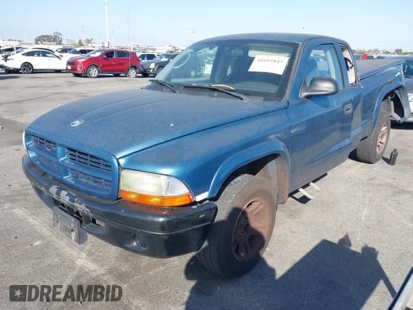 ✅ 2003 Dodge Dakota • VIN: 1D7HL12X13S247181 • Lot: 41692845. Wystawiony na IAAI z przebiegiem 94 389 mil. Bezpłatny archiwum sprzedaży aukcyjnych z USA i szczegółowy raport historii pojazdu na DreamBid. Zdjęcie 2.