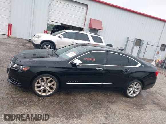✅ 2017 Chevrolet Impala Premier • VIN: 1G1145S35HU115235 • Lot: 43498163. Listed on IAAI with 101,561 mi. Free auction sales archive from the USA and detailed vehicle history report at DreamBid. Image 14.