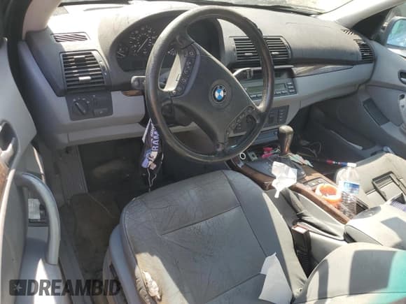 ✅ 2004 BMW X5 3.0i • VIN: 5UXFA13564LU21907 • Лот: 71634525. Опубликован ранее на Copart с пробегом Не указан. Бесплатный доступ к архиву аукционных продаж из США и подробный отчёт об истории автомобиля на DreamBid. Изображение 8.