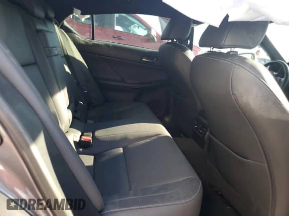 2024 Lexus IS 300 z VIN JTHDA1D23R5130806, wystawiony jako Copart lot #66090145 z przebiegiem 16 064 mil mil oraz Nie do naprawy • Non repairable. Historia ofert i sprzedaży dostępna na DreamBid. Obrazek 10.