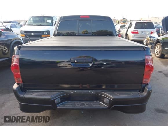 ✅ 2007 Toyota Tacoma X-Runner • VIN: 5TETU22N37Z369449 • Lot: 43279248. Listed on IAAI with 100,350 mi. Free auction sales archive from the USA and detailed vehicle history report at DreamBid. Image 16.