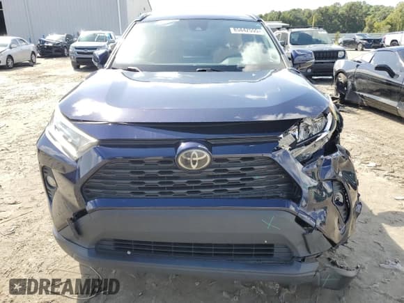 ✅ 2019 Toyota RAV4 XLE Premium • VIN: JTMC1RFV1KD014468 • Лот: 85842555. Опубликован ранее на Copart с пробегом 123 889 миль. Бесплатный доступ к архиву аукционных продаж из США и подробный отчёт об истории автомобиля на DreamBid. Изображение 5.