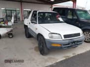 ✅ 1997 Toyota RAV4 • VIN: JT3XP10V6V0005954 • Lot: 42201384. Wystawiony na IAAI z przebiegiem 212 530 mil. Bezpłatny archiwum sprzedaży aukcyjnych z USA i szczegółowy raport historii pojazdu na DreamBid. Zdjęcie 1.