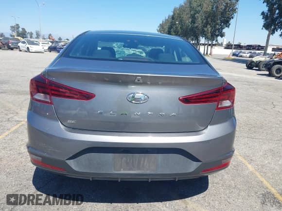✅ 2020 Hyundai Elantra SE • VIN: 5NPD74LF8LH544371 • Лот: 42851839. Опубликован ранее на IAAI с пробегом 131 603 миль. Бесплатный доступ к архиву аукционных продаж из США и подробный отчёт об истории автомобиля на DreamBid. Изображение 16.