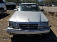 ✅ 1995 Mercedes-Benz C 2.8L • VIN: WDBHA28E7SF255142 • Lot: 68411704. Wystawiony na Copart z przebiegiem 334 000 mil. Bezpłatny archiwum sprzedaży aukcyjnych z USA i szczegółowy raport historii pojazdu na DreamBid. Zdjęcie 5.