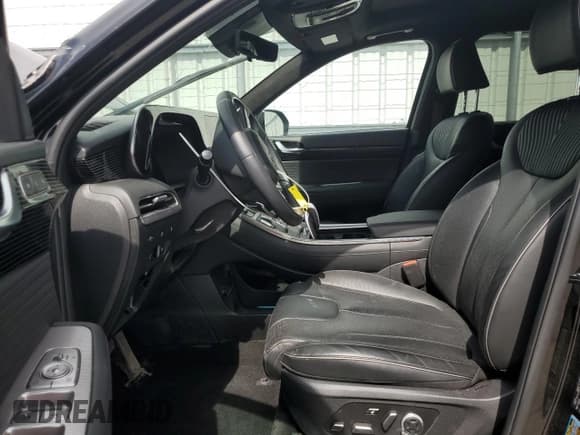 ✅ 2023 Hyundai Palisade Calligraphy • VIN: KM8R7DGE9PU632196 • Лот: 68052284. Опубликован ранее на Copart с пробегом 18 645 миль. Бесплатный доступ к архиву аукционных продаж из США и подробный отчёт об истории автомобиля на DreamBid. Изображение 7.