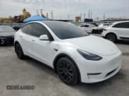 ✅ 2022 Tesla Model Y Long Range • VIN: 7SAYGDEE1NF540740 • Lot: 70879985. Wystawiony na Copart z przebiegiem 29 702 mil. Bezpłatny archiwum sprzedaży aukcyjnych z USA i szczegółowy raport historii pojazdu na DreamBid. Zdjęcie 4.