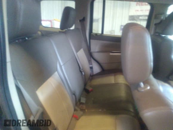 ✅ 2008 Jeep Liberty Limited • VIN: 1J8GP58K78W214580 • Lot: 41281250. Wystawiony na IAAI z przebiegiem 164 698 mil. Bezpłatny archiwum sprzedaży aukcyjnych z USA i szczegółowy raport historii pojazdu na DreamBid. Zdjęcie 8.