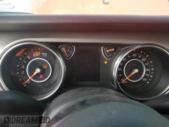 ✅ 2020 Jeep Wrangler Sport S • VIN: 1C4GJXAN0LW282320 • Lot: 60942005. Wystawiony na Copart z przebiegiem Nie podano. Bezpłatny archiwum sprzedaży aukcyjnych z USA i szczegółowy raport historii pojazdu na DreamBid. Zdjęcie 9.