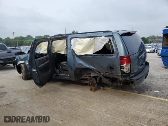 ✅ 2008 Chevrolet Suburban LTZ • VIN: 3GNFK16358G160059 • Lot: 64144754. Wystawiony na Copart z przebiegiem Nie podano. Bezpłatny archiwum sprzedaży aukcyjnych z USA i szczegółowy raport historii pojazdu na DreamBid. Zdjęcie 2.