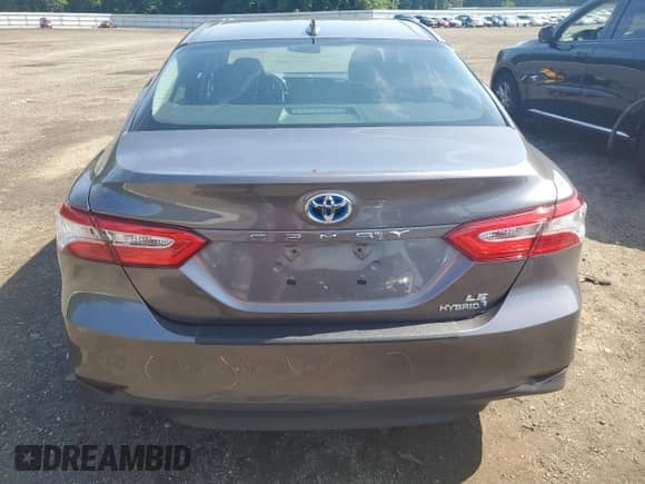 2020 Toyota Camry Hybrid LE with VIN 4T1C31AK3LU527890, listed as a Copart auction lot 64967175 with 79,821 mi miles and Salvage title. Bid and sale history available at DreamBid. Image 6.