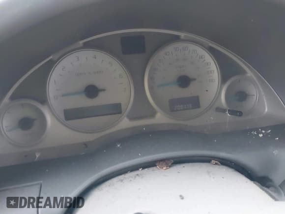 ✅ 2003 Buick Rendezvous CX • VIN: 3G5DA03E73S516303 • Lot: 41900681. Wystawiony na IAAI z przebiegiem 209 113 mil. Bezpłatny archiwum sprzedaży aukcyjnych z USA i szczegółowy raport historii pojazdu na DreamBid. Zdjęcie 7.