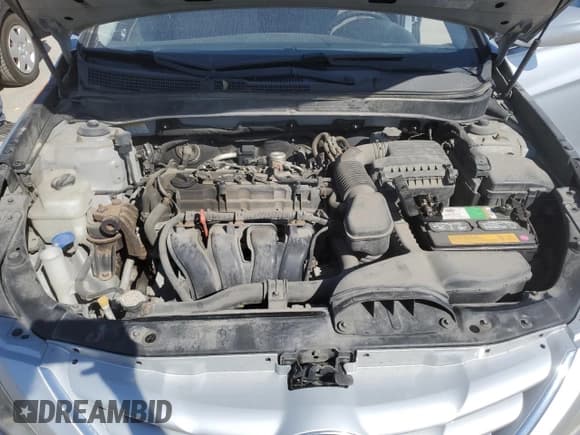 ✅ 2011 Hyundai Sonata GLS • VIN: 5NPEB4AC0BH290780 • Lot: 70457254. Wystawiony na Copart z przebiegiem Nie podano. Bezpłatny archiwum sprzedaży aukcyjnych z USA i szczegółowy raport historii pojazdu na DreamBid. Zdjęcie 11.