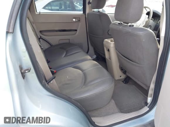 ✅ 2008 Mazda Tribute Touring • VIN: 4F2CZ02Z48KM12209 • Lot: 43382211. Wystawiony na IAAI z przebiegiem 136 709 mil. Bezpłatny archiwum sprzedaży aukcyjnych z USA i szczegółowy raport historii pojazdu na DreamBid. Zdjęcie 8.