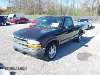 ✅ 1999 Chevrolet S-10 LS • VIN: 1GCCS1444XK153487 • Лот: 41994464. Опубликован ранее на IAAI с пробегом 190 403 миль. Бесплатный доступ к архиву аукционных продаж из США и подробный отчёт об истории автомобиля на DreamBid. Изображение 2.