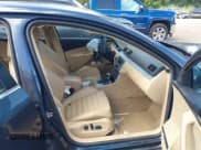 ✅ 2008 Volkswagen Passat VR6 • VIN: WVWDU73C78E053569 • Lot: 42761428. Listed on IAAI with 223,296 mi. Free auction sales archive from the USA and detailed vehicle history report at DreamBid. Image 5.