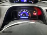 ✅ 2008 Honda Civic LX • VIN: 2HGFA15528H514345 • Lot: 87464415. Wystawiony na Copart z przebiegiem 140 248 mil. Bezpłatny archiwum sprzedaży aukcyjnych z USA i szczegółowy raport historii pojazdu na DreamBid. Zdjęcie 9.