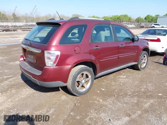 ✅ 2007 Chevrolet Equinox LS • VIN: 2CNDL13FX76005878 • Lot: 41933911. Wystawiony na IAAI z przebiegiem 100 740 mil. Bezpłatny archiwum sprzedaży aukcyjnych z USA i szczegółowy raport historii pojazdu na DreamBid. Zdjęcie 4.