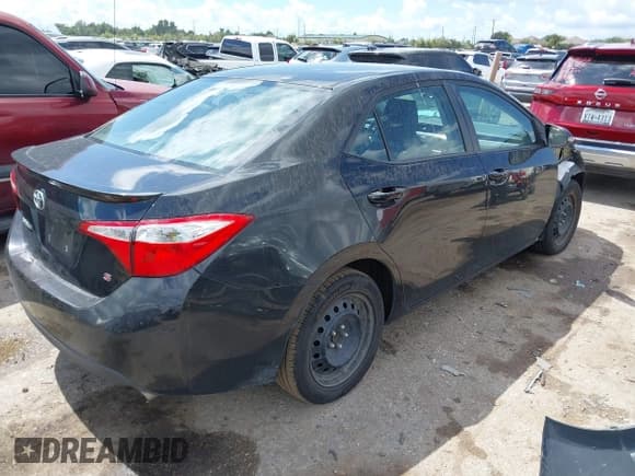 ✅ 2014 Toyota Corolla S Plus • VIN: 5YFBURHE0EP134957 • Lot: 43249466. Wystawiony na IAAI z przebiegiem 99 097 mil. Bezpłatny archiwum sprzedaży aukcyjnych z USA i szczegółowy raport historii pojazdu na DreamBid. Zdjęcie 4.