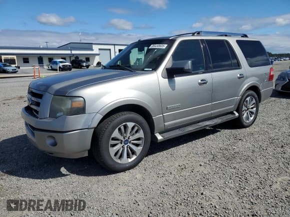 ✅ 2008 Ford Expedition Limited • VIN: 1FMFU20518LA84129 • Лот: 86430605. Опубликован ранее на Copart с пробегом 215 402 миль. Бесплатный доступ к архиву аукционных продаж из США и подробный отчёт об истории автомобиля на DreamBid. Изображение 1.