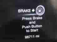 2017 Jeep Grand Cherokee Limited z VIN 1C4RJEBGXHC685212, wystawiony jako IAAI lot #43358135 z przebiegiem 98 711 mil mil oraz . Historia ofert i sprzedaży dostępna na DreamBid. Obrazek 15.