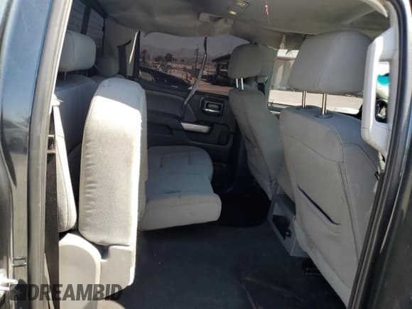 ✅ 2018 Chevrolet Silverado 1500 LT • VIN: 3GCPCREC6JG575679 • Лот: 71061974. Опубликован ранее на Copart с пробегом 127 003 миль. Бесплатный доступ к архиву аукционных продаж из США и подробный отчёт об истории автомобиля на DreamBid. Изображение 11.