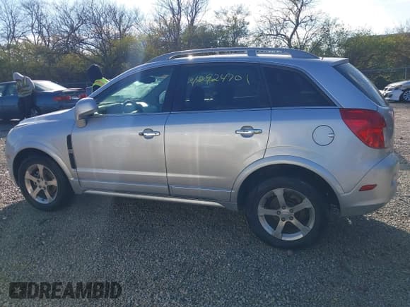 ✅ 2013 Chevrolet Captiva Sport LT • VIN: 3GNAL3EK5DS631288 • Лот: 40924701. Опубликован ранее на IAAI с пробегом 177 771 миль. Бесплатный доступ к архиву аукционных продаж из США и подробный отчёт об истории автомобиля на DreamBid. Изображение 14.