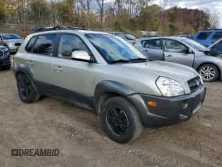 2006 Hyundai Tucson GLS z VIN KM8JN72D56U370632, wystawiony jako Copart lot #76700704 z przebiegiem 146 277 mil mil oraz Czysty tytuł • Clean title. Historia ofert i sprzedaży dostępna na DreamBid. Obrazek 4.