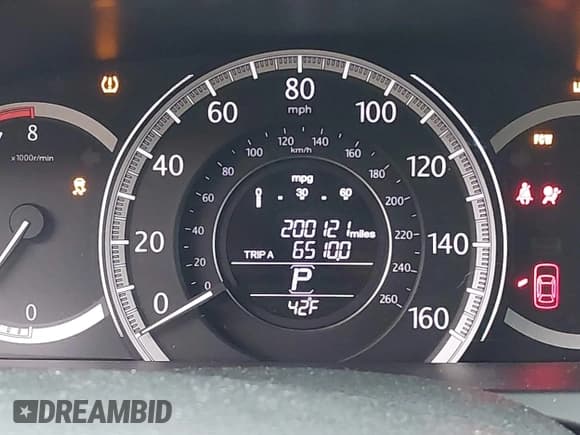 ✅ 2015 Honda Accord EX-L • VIN: 1HGCR2F82FA182669 • Lot: 43806845. Listed on IAAI with 200,121 mi. Free auction sales archive from the USA and detailed vehicle history report at DreamBid. Image 16.