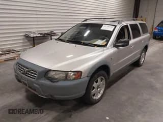 ✅ 2002 Volvo V70 • VIN: YV1SZ58D421073740 • Lot: 43738335. Listed on IAAI with Not provided. Free auction sales archive from the USA and detailed vehicle history report at DreamBid. Image 2.