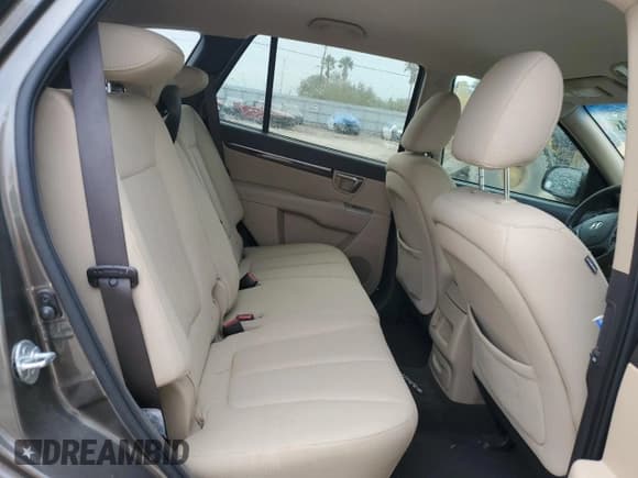 ✅ 2012 Hyundai Santa Fe GLS • VIN: 5XYZG4AG0CG153062 • Lot: 76452394. Listed on Copart with 99,354 mi. Free auction sales archive from the USA and detailed vehicle history report at DreamBid. Image 11.