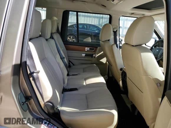 ✅ 2015 Land Rover LR4 HSE • VIN: SALAG2V69FA772095 • Лот: 47213513. Опубликован ранее на Copart с пробегом 97 222 миль. Бесплатный доступ к архиву аукционных продаж из США и подробный отчёт об истории автомобиля на DreamBid. Изображение 10.