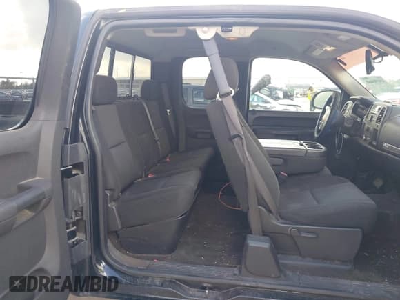 ✅ 2011 GMC Sierra 1500 SLE • VIN: 1GTR1VE03BZ207510 • Lot: 43690460. Wystawiony na IAAI z przebiegiem 279 015 mil. Bezpłatny archiwum sprzedaży aukcyjnych z USA i szczegółowy raport historii pojazdu na DreamBid. Zdjęcie 8.