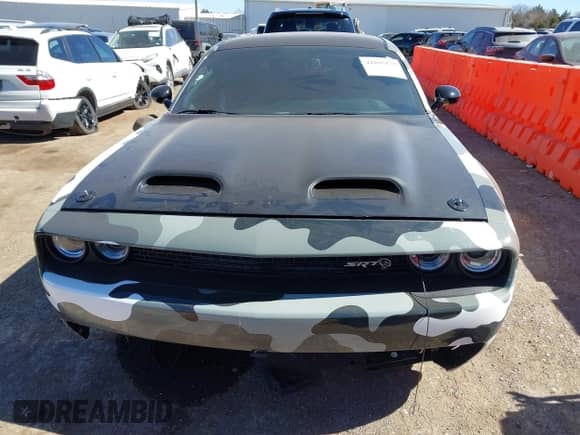 2019 Dodge Challenger SRT Hellcat Redeye Widebody z VIN 2C3CDZL97KH641701, wystawiony jako IAAI lot #41695175 z przebiegiem 45 279 mil mil oraz . Historia ofert i sprzedaży dostępna na DreamBid. Obrazek 13.