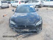 ✅ 2022 Tesla Model S • VIN: 5YJSA1E55NF490850 • Lot: 42865596. Wystawiony na IAAI z przebiegiem 24 155 mil. Bezpłatny archiwum sprzedaży aukcyjnych z USA i szczegółowy raport historii pojazdu na DreamBid. Zdjęcie 12.