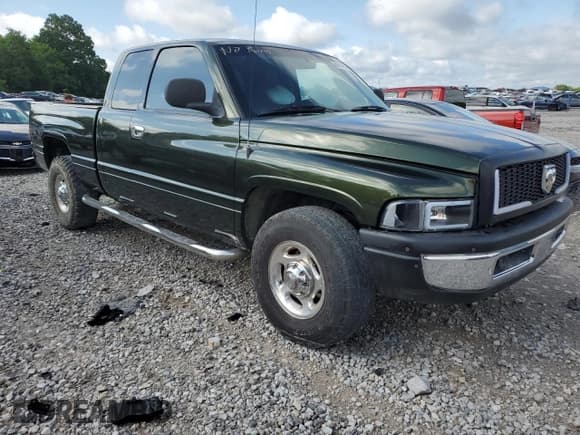 ✅ 2000 Dodge 2500 • VIN: 3B7KC236XYG145114 • Lot: 64314695. Listed on Copart with 154,337 mi. Free auction sales archive from the USA and detailed vehicle history report at DreamBid. Image 4.