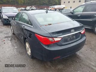 ✅ 2013 Hyundai Sonata GLS • VIN: 5NPEB4AC8DH727010 • Lot: 43371383. Listed on IAAI with 139,796 mi. Free auction sales archive from the USA and detailed vehicle history report at DreamBid. Image 3.