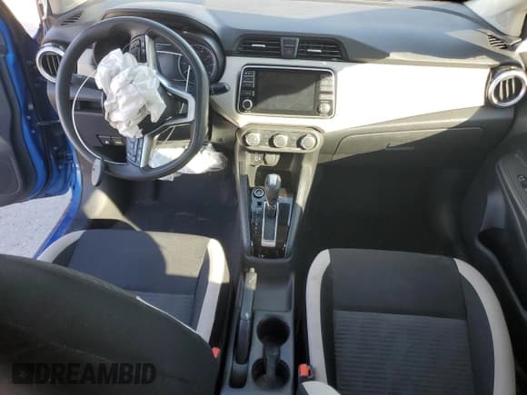 ✅ 2021 Nissan Versa SV • VIN: 3N1CN8EV0ML918957 • Lot: 90989775. Listed on Copart with 44,336 mi. Free auction sales archive from the USA and detailed vehicle history report at DreamBid. Image 8.