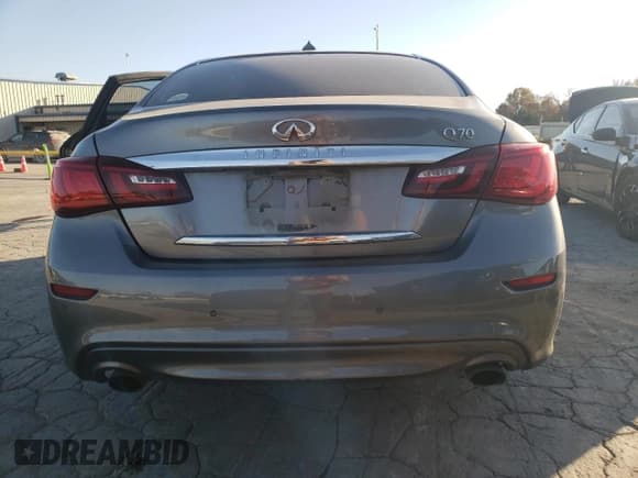 ✅ 2015 Infiniti Q70 • VIN: JN1BY1AP4FM542466 • Lot: 92323585. Wystawiony na Copart z przebiegiem 195 061 mil. Bezpłatny archiwum sprzedaży aukcyjnych z USA i szczegółowy raport historii pojazdu na DreamBid. Zdjęcie 6.