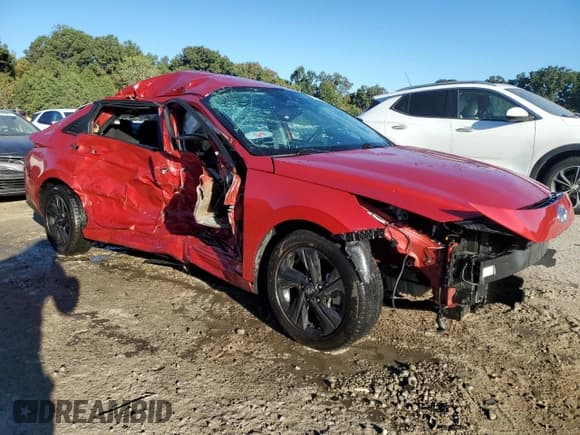 ✅ 2021 Hyundai Elantra SEL • VIN: 5NPLM4AG3MH019798 • Lot: 86709975. Listed on Copart with 120,581 mi. Free auction sales archive from the USA and detailed vehicle history report at DreamBid. Image 4.