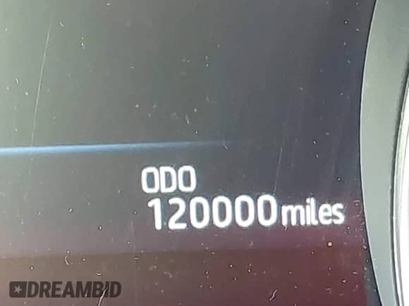 2022 Toyota Camry XLE z VIN 4T1F11AK3NU033583, wystawiony jako IAAI lot #42358589 z przebiegiem 120 000 mil mil oraz . Historia ofert i sprzedaży dostępna na DreamBid. Obrazek 15.