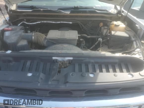 ✅ 2022 Chevrolet Silverado 2500HD LT • VIN: 1GC5YNE77NF121047 • Лот: 69410715. Опубликован ранее на Copart с пробегом 112 974 миль. Бесплатный доступ к архиву аукционных продаж из США и подробный отчёт об истории автомобиля на DreamBid. Изображение 11.