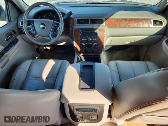 ✅ 2007 Chevrolet Avalanche 2LT • VIN: 3GNFK12317G123014 • Lot: 93551045. Listed on Copart with 206,296 mi. Free auction sales archive from the USA and detailed vehicle history report at DreamBid. Image 8.