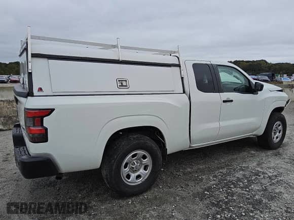 2023 Nissan Frontier S with VIN 1N6ED1CM8PN645164, listed as a Copart auction lot 86255115 with 45,599 mi miles and Salvage title. Bid and sale history available at DreamBid. Image 3.