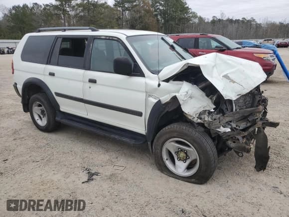 ✅ 2001 Mitsubishi Montero Sport ES • VIN: JA4LS21H61P045731 • Lot: 41823735. Listed on Copart with Not provided. Free auction sales archive from the USA and detailed vehicle history report at DreamBid. Image 4.