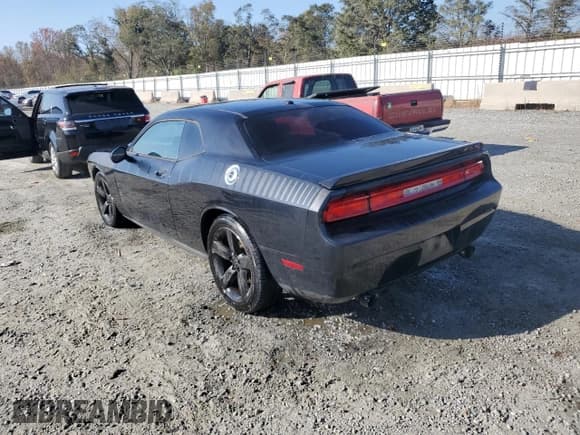 ✅ 2009 Dodge Challenger R/T • VIN: 2B3LJ54TX9H587457 • Lot: 78522144. Wystawiony na Copart z przebiegiem 145 727 mil. Bezpłatny archiwum sprzedaży aukcyjnych z USA i szczegółowy raport historii pojazdu na DreamBid. Zdjęcie 2.